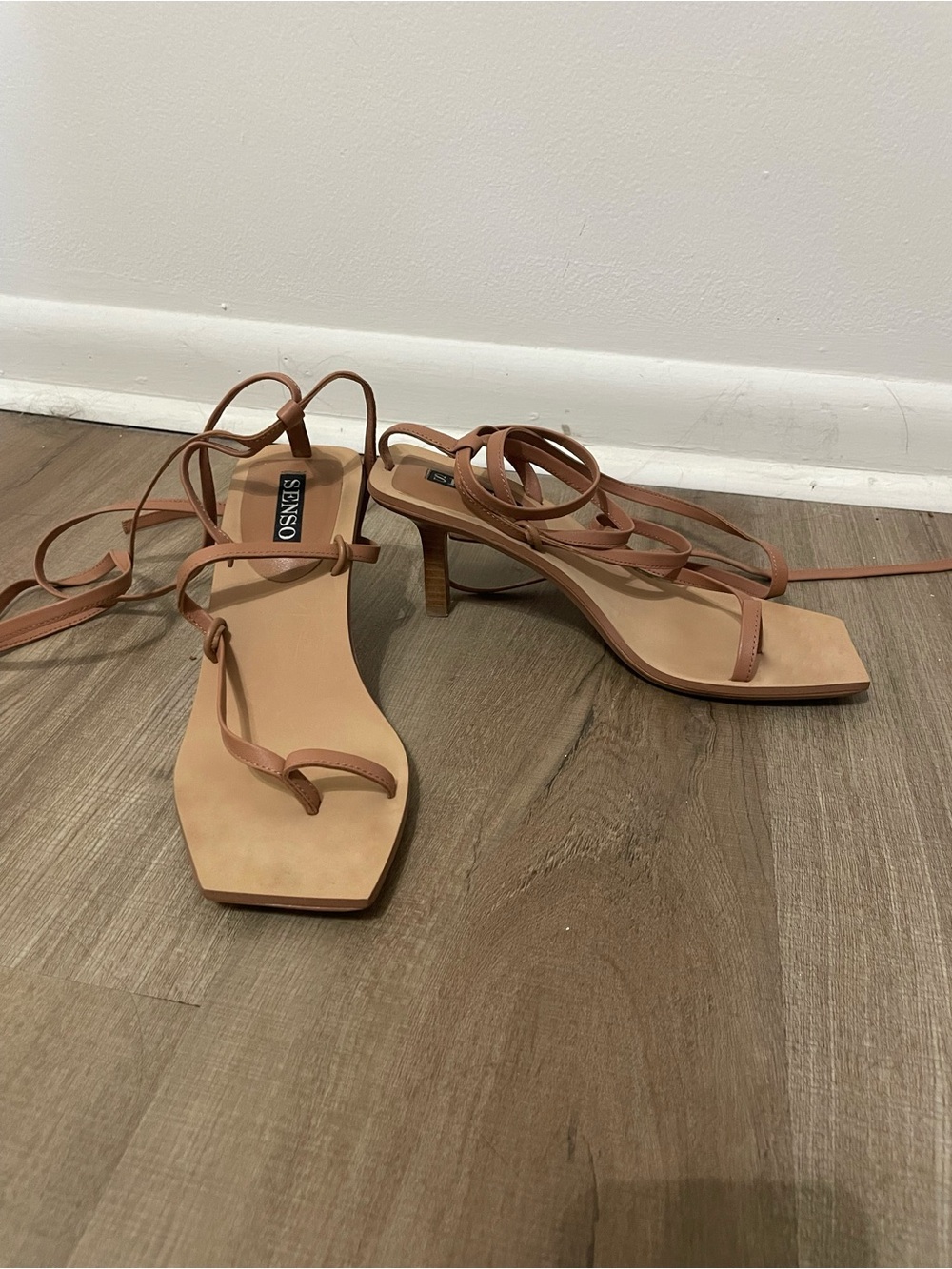 Senso Mina tan leather tie-up heeled sandals